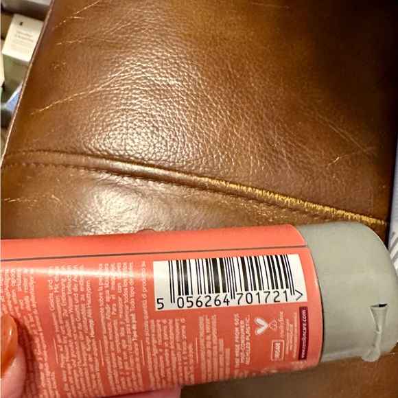 REN Perfect Canvas Clean Jelly Oil Cleanser NEW - Picture 3 of 11